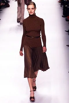 Look 11